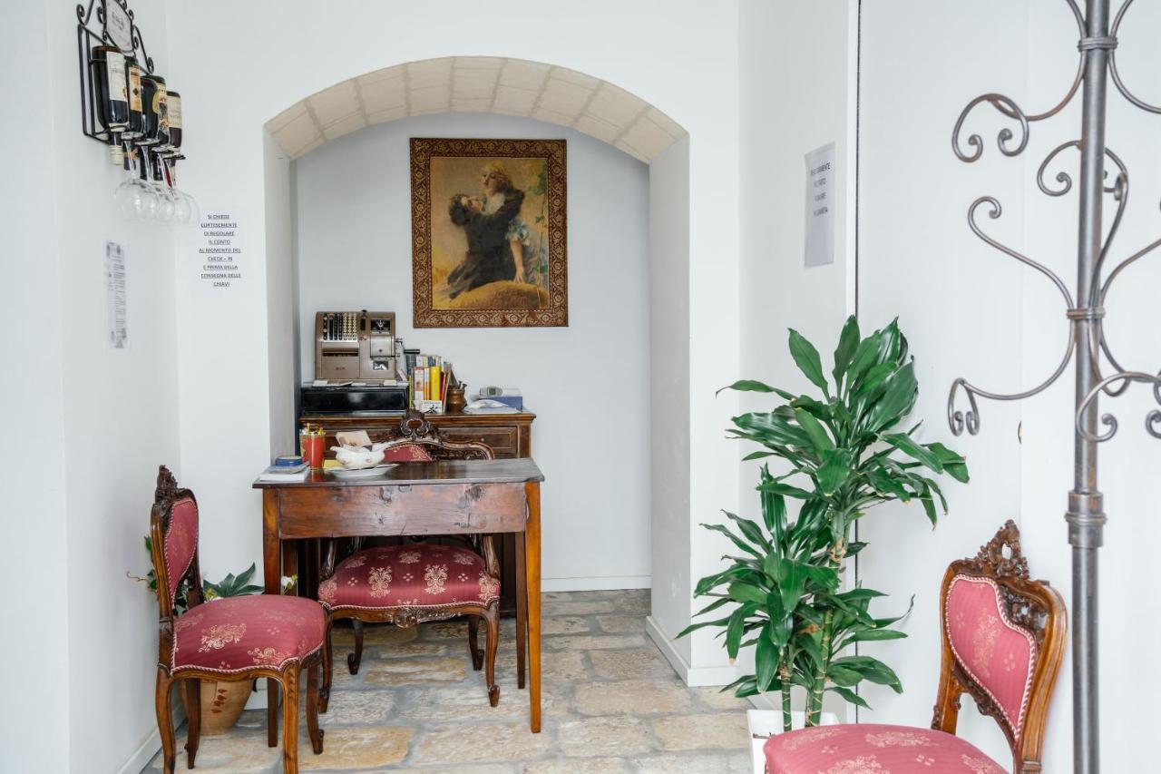 Il Claustro - Bed And Breakfast Altamura Exterior photo