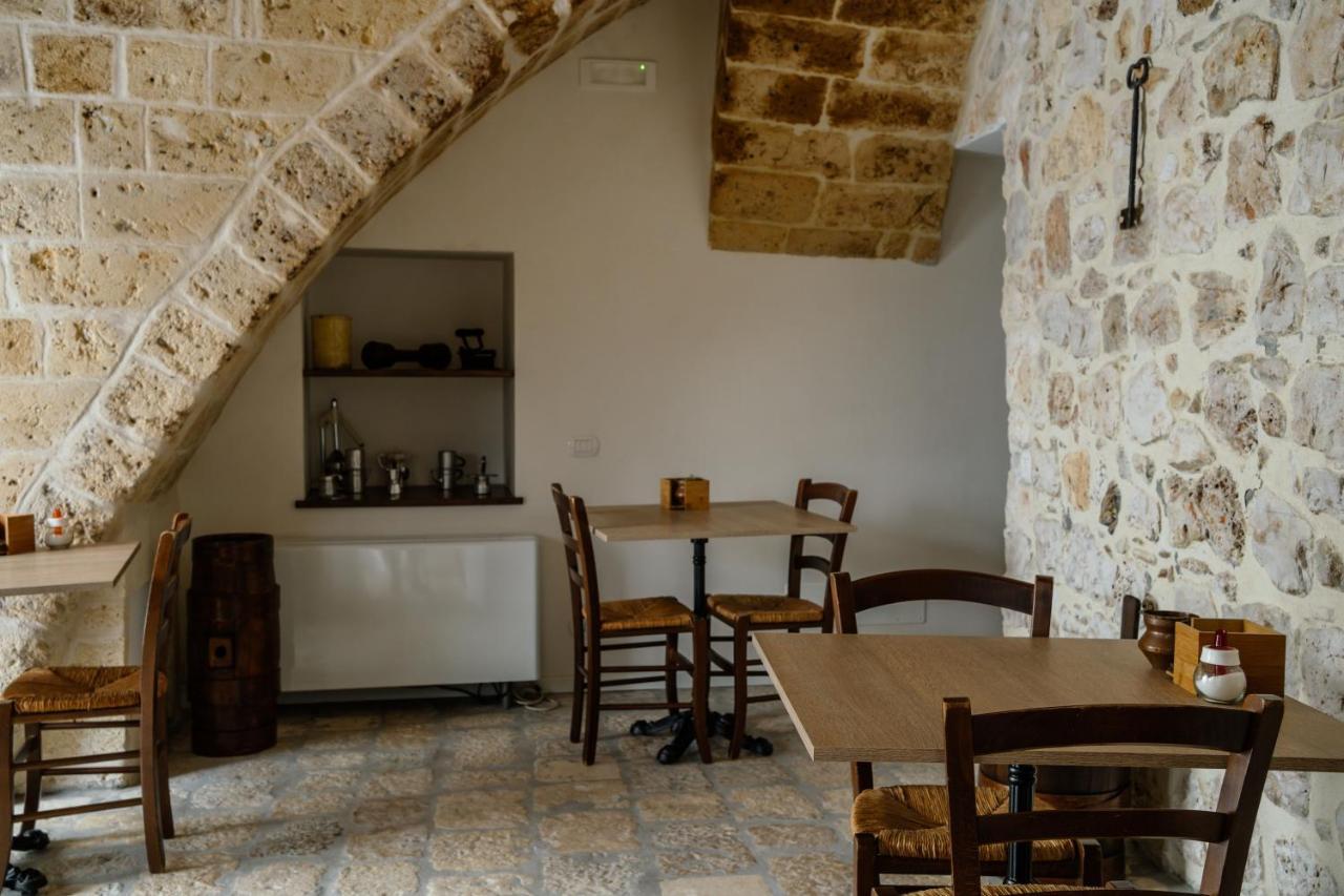 Il Claustro - Bed And Breakfast Altamura Exterior photo