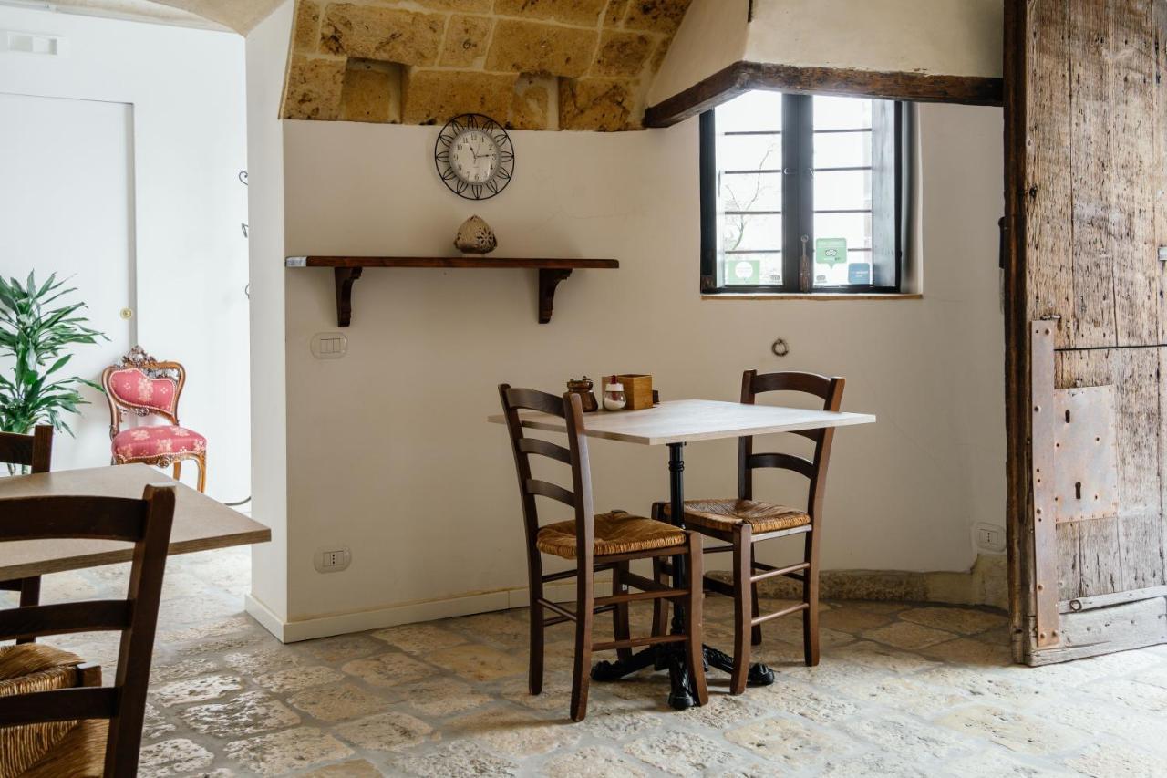 Il Claustro - Bed And Breakfast Altamura Exterior photo